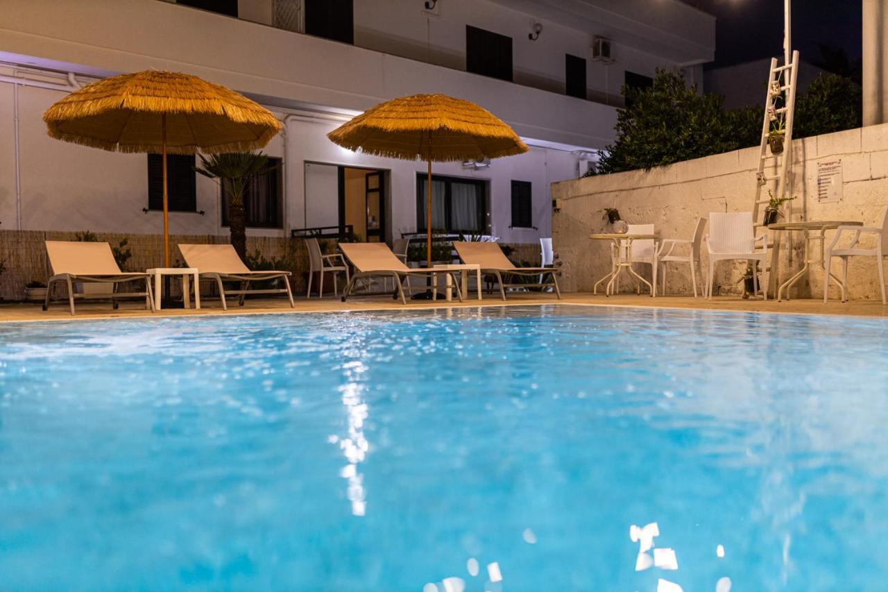 ראקאלה La Gemma Del Salento Rooms&Apartments מראה חיצוני תמונה