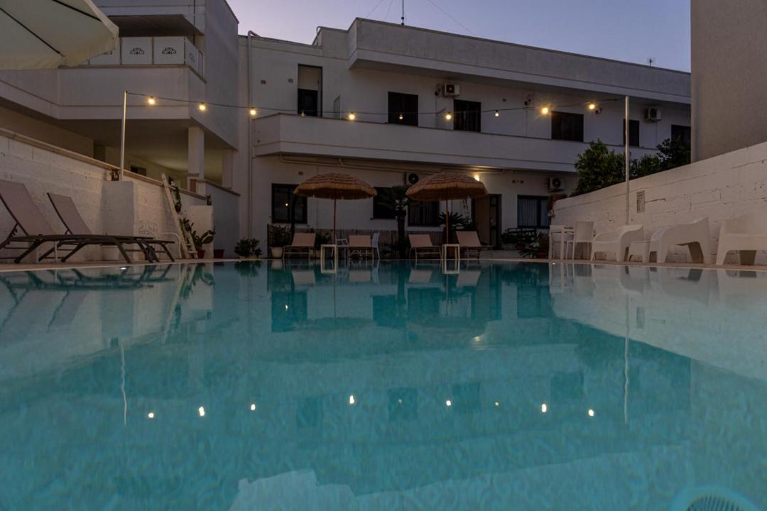 ראקאלה La Gemma Del Salento Rooms&Apartments מראה חיצוני תמונה